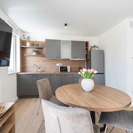In 8184 Apartment *