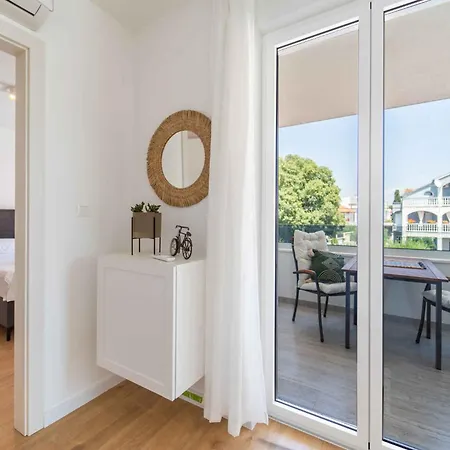 In 8184 Apartman *